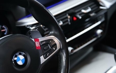 BMW 5 серия, 2018 год, 2 990 000 рублей, 16 фотография