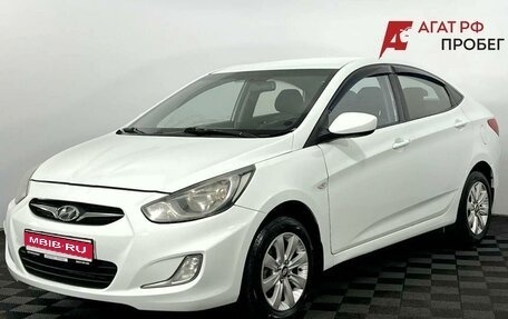 Hyundai Solaris II рестайлинг, 2013 год, 600 000 рублей, 1 фотография