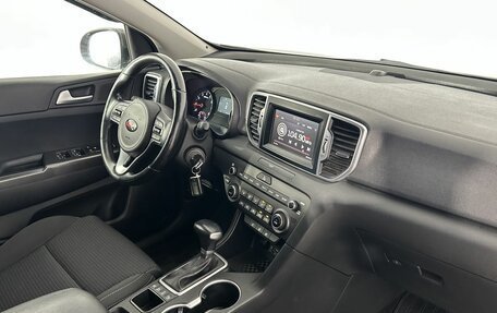 KIA Sportage IV рестайлинг, 2018 год, 2 130 000 рублей, 20 фотография