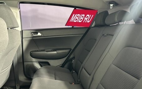 KIA Sportage IV рестайлинг, 2018 год, 2 130 000 рублей, 21 фотография