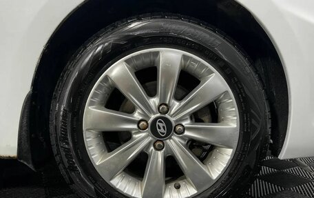 Hyundai Solaris II рестайлинг, 2013 год, 600 000 рублей, 21 фотография