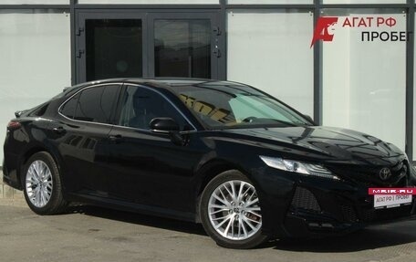 Toyota Camry, 2018 год, 2 560 000 рублей, 3 фотография