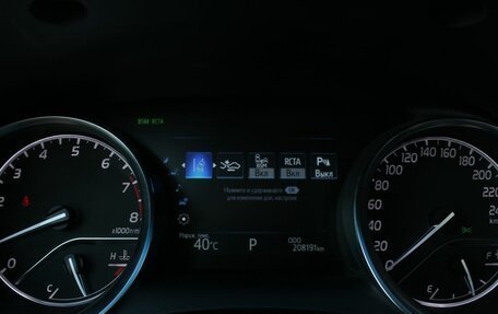 Toyota Camry, 2018 год, 2 560 000 рублей, 13 фотография