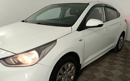 Hyundai Solaris II рестайлинг, 2019 год, 860 000 рублей, 19 фотография