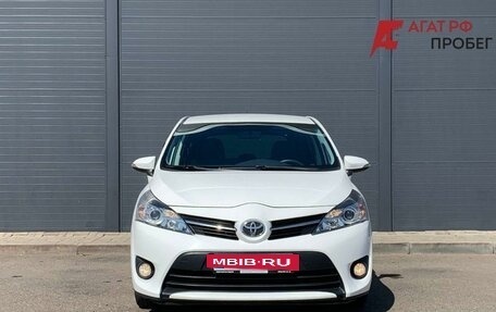 Toyota Verso I, 2014 год, 1 585 000 рублей, 2 фотография