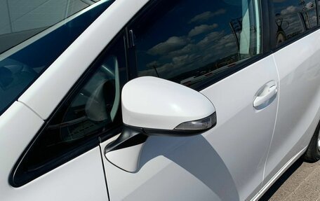 Toyota Verso I, 2014 год, 1 585 000 рублей, 10 фотография