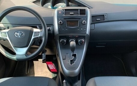 Toyota Verso I, 2014 год, 1 585 000 рублей, 14 фотография