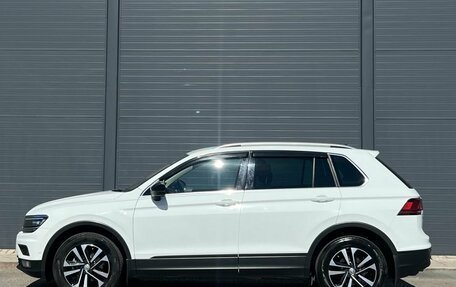 Volkswagen Tiguan II, 2019 год, 2 090 000 рублей, 8 фотография