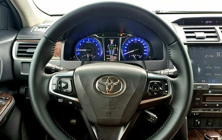 Toyota Camry, 2017 год, 1 920 000 рублей, 22 фотография