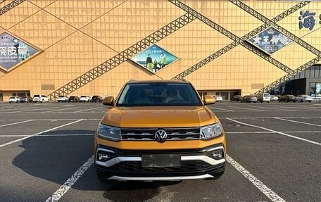 Volkswagen T-Cross I, 2023 год, 1 770 000 рублей, 2 фотография