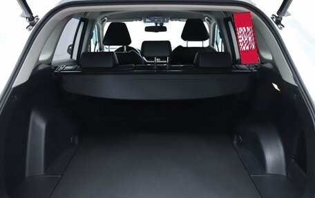 Toyota RAV4, 2022 год, 3 890 000 рублей, 9 фотография