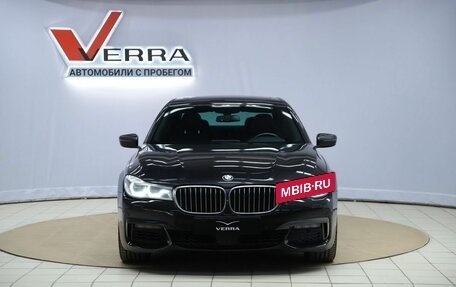 BMW 7 серия, 2016 год, 3 390 000 рублей, 2 фотография