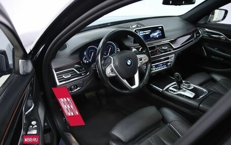 BMW 7 серия, 2016 год, 3 390 000 рублей, 10 фотография