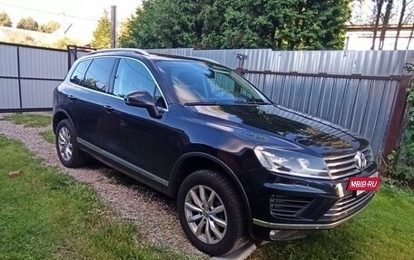 Volkswagen Touareg III, 2016 год, 2 550 000 рублей, 2 фотография