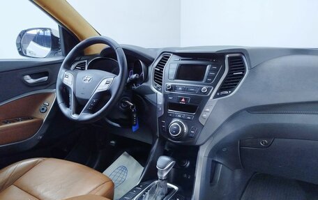 Hyundai Santa Fe III рестайлинг, 2017 год, 2 120 000 рублей, 14 фотография