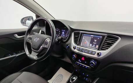 Hyundai Solaris II рестайлинг, 2018 год, 1 415 000 рублей, 14 фотография
