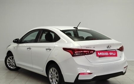 Hyundai Solaris II рестайлинг, 2018 год, 1 415 000 рублей, 7 фотография