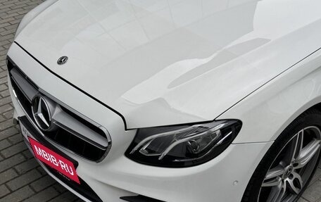 Mercedes-Benz E-Класс, 2018 год, 2 890 000 рублей, 22 фотография