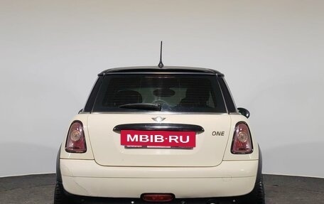 MINI Hatch, 2007 год, 500 000 рублей, 6 фотография