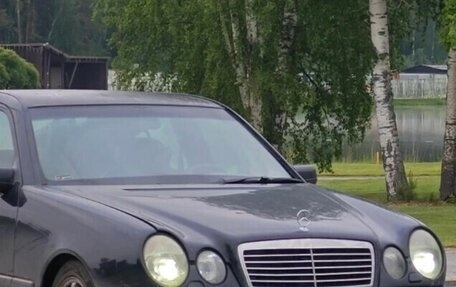 Mercedes-Benz E-Класс, 1995 год, 215 000 рублей, 4 фотография