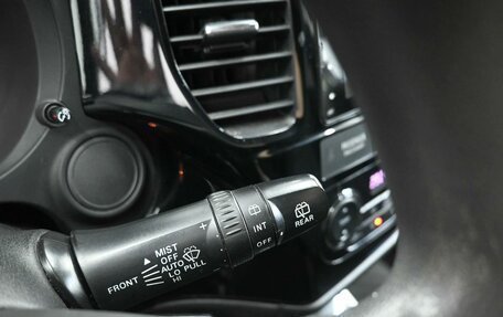 Mitsubishi Outlander III рестайлинг 3, 2017 год, 1 799 900 рублей, 15 фотография
