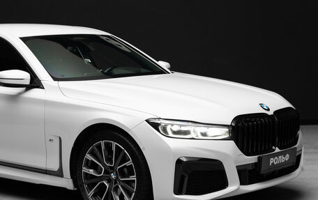 BMW 7 серия, 2021 год, 6 000 000 рублей, 7 фотография