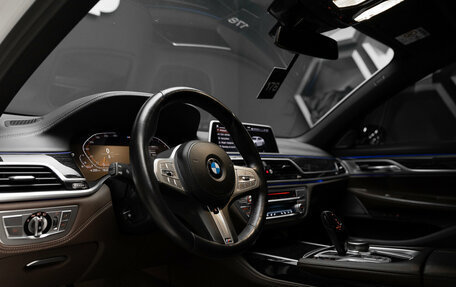BMW 7 серия, 2021 год, 6 000 000 рублей, 16 фотография