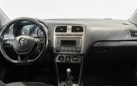 Volkswagen Polo VI (EU Market), 2020 год, 1 350 000 рублей, 6 фотография