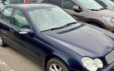 Mercedes-Benz C-Класс, 2006 год, 850 000 рублей, 7 фотография