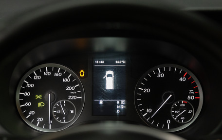 Mercedes-Benz Vito, 2019 год, 3 600 000 рублей, 16 фотография