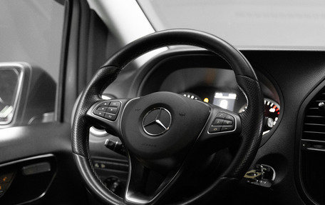 Mercedes-Benz Vito, 2019 год, 3 600 000 рублей, 24 фотография