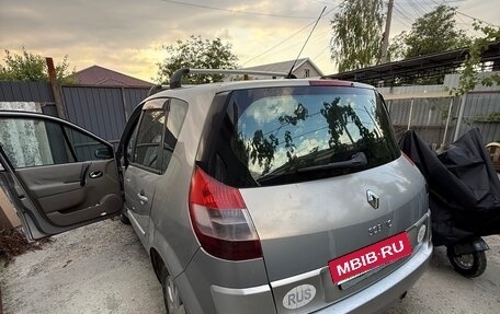 Renault Scenic III, 2004 год, 285 000 рублей, 2 фотография