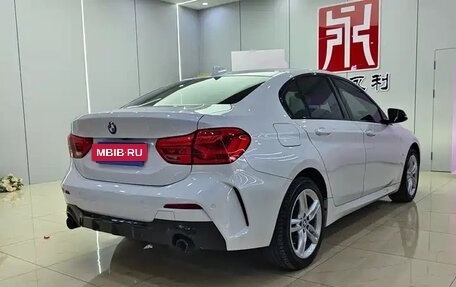 BMW 1 серия, 2023 год, 1 460 000 рублей, 7 фотография