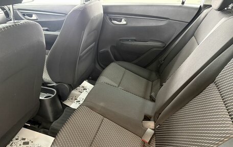 KIA Rio IV, 2018 год, 1 090 000 рублей, 8 фотография