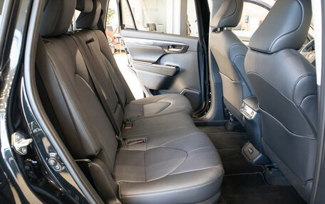 Toyota Highlander, 2026 год, 5 480 000 рублей, 15 фотография