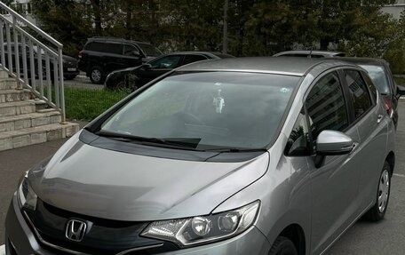 Honda Fit III, 2013 год, 930 000 рублей, 1 фотография