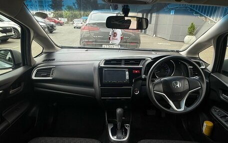 Honda Fit III, 2013 год, 930 000 рублей, 20 фотография