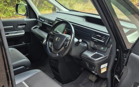 Honda Stepwgn IV, 2015 год, 1 899 000 рублей, 8 фотография