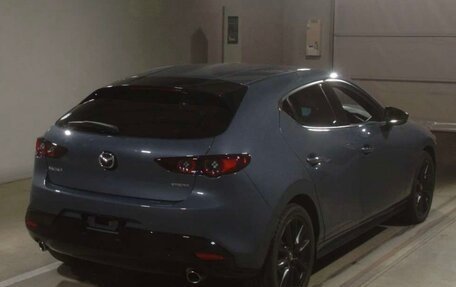 Mazda 3, 2021 год, 2 200 000 рублей, 18 фотография
