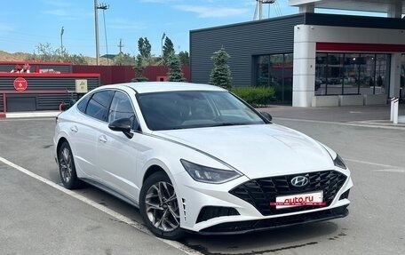 Hyundai Sonata VIII, 2021 год, 1 900 000 рублей, 2 фотография