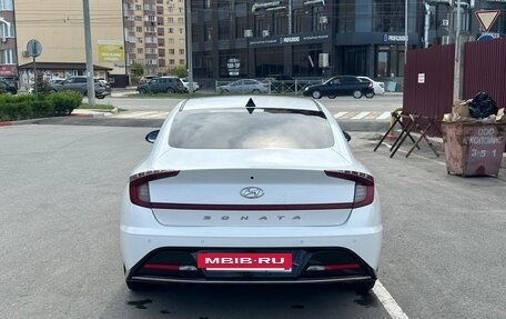 Hyundai Sonata VIII, 2021 год, 1 900 000 рублей, 6 фотография