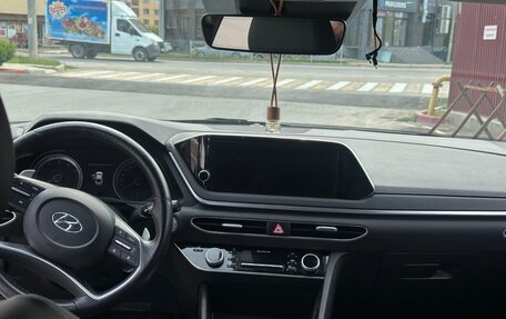 Hyundai Sonata VIII, 2021 год, 1 900 000 рублей, 7 фотография