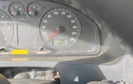 Volkswagen Transporter T5 рестайлинг, 2006 год, 1 500 000 рублей, 3 фотография