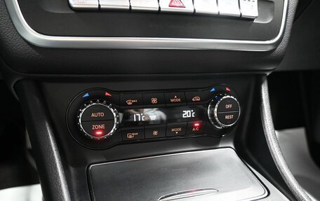 Mercedes-Benz GLA, 2017 год, 2 375 000 рублей, 16 фотография
