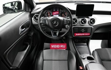 Mercedes-Benz GLA, 2017 год, 2 375 000 рублей, 11 фотография
