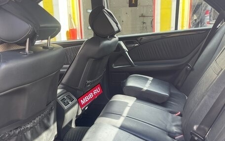 Mercedes-Benz E-Класс, 2002 год, 600 000 рублей, 16 фотография