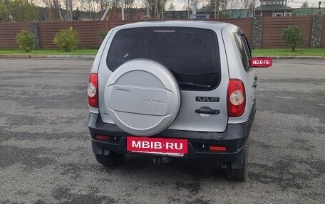 Chevrolet Niva I рестайлинг, 2009 год, 450 000 рублей, 4 фотография