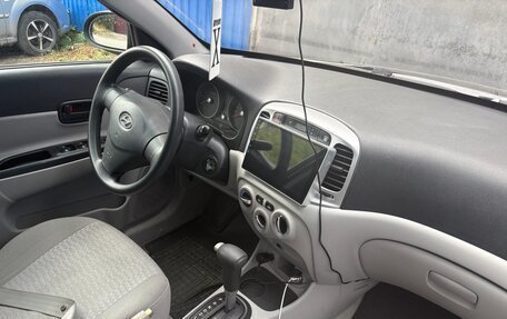 Hyundai Verna II, 2007 год, 470 000 рублей, 2 фотография