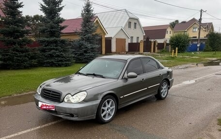 Hyundai Sonata IV рестайлинг, 2001 год, 200 000 рублей, 3 фотография