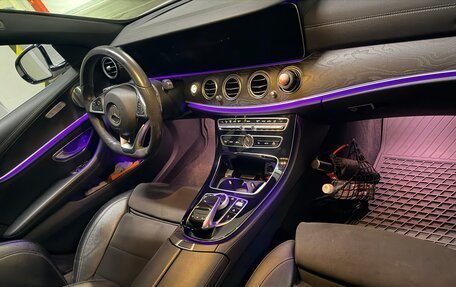 Mercedes-Benz E-Класс, 2016 год, 3 500 000 рублей, 6 фотография